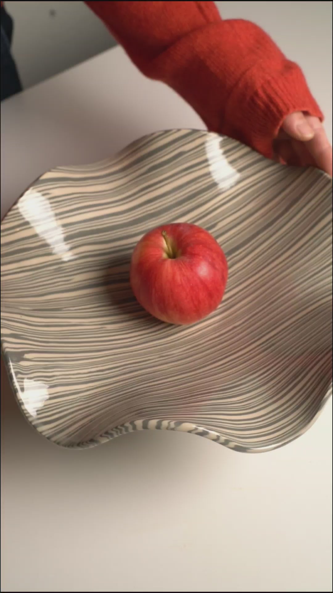 Linea Decoration Bowl - Ink